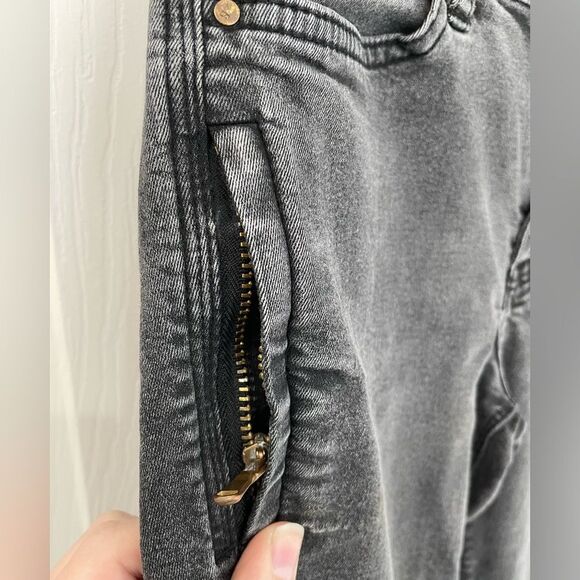 Zara Basic Denim Gray Wash Ripped Knee Skinny Jeans Women’s Size 4 - Picture 4 of 10